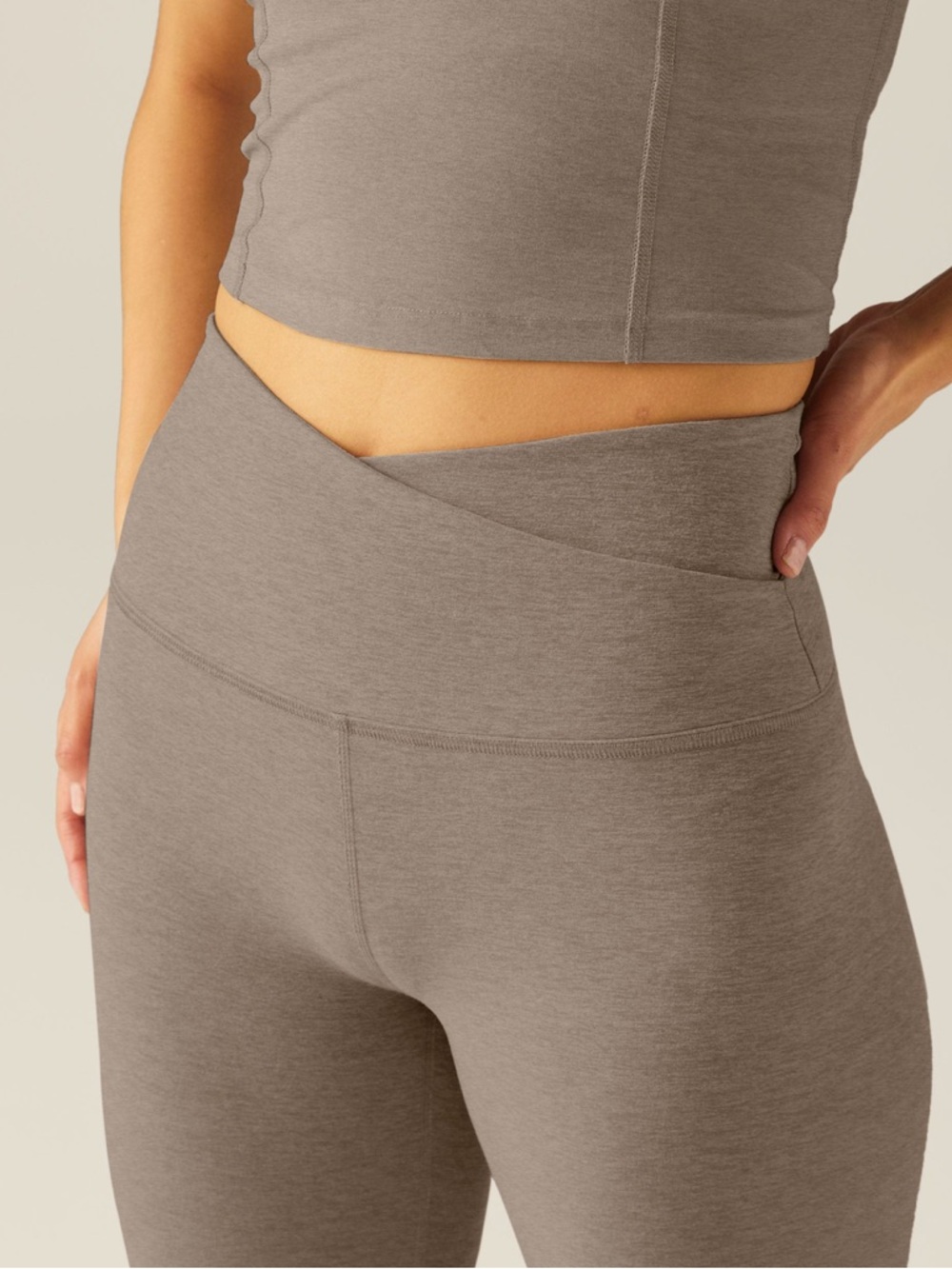 Like new! Beyond Yoga Spacedye At Your Leisure Legging - Small - Taupe